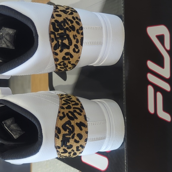 Fila 13 - Picture 5 of 8